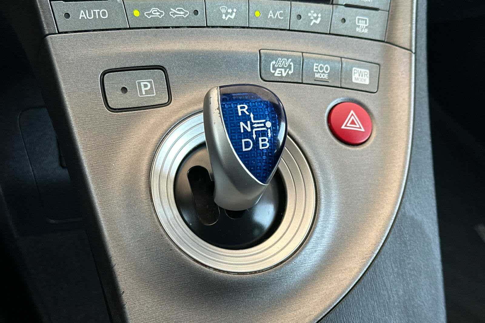 Thumbnail: 2012 Toyota Prius - 23
