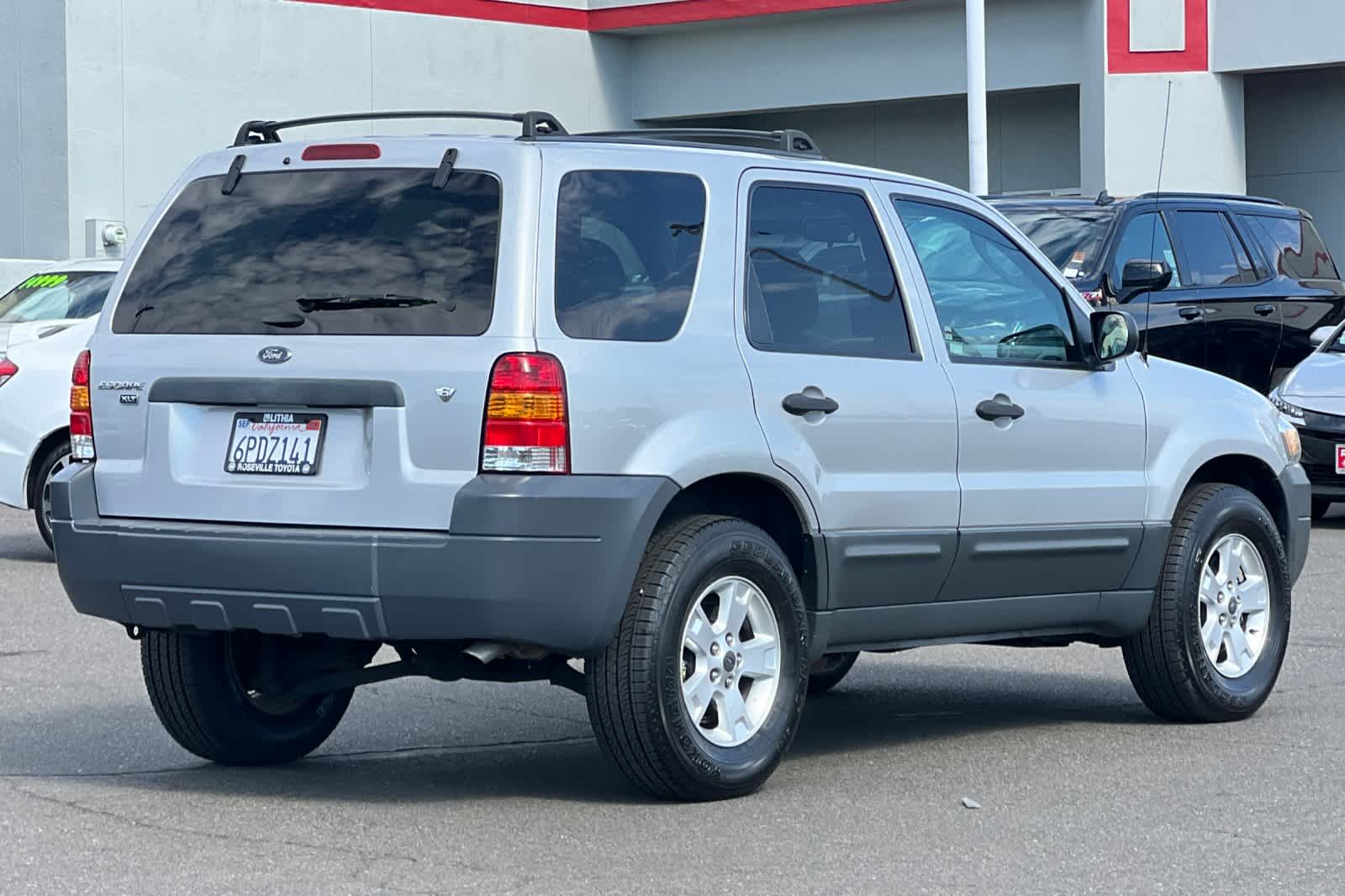 Thumbnail: 2006 Ford Escape - 2