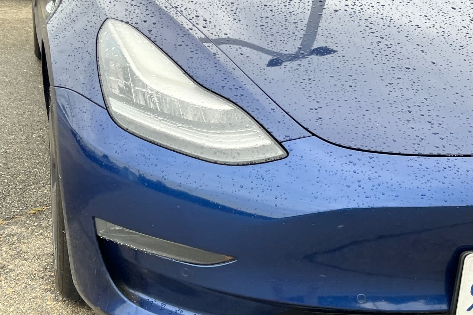 Thumbnail: 2019 Tesla Model 3 - 14