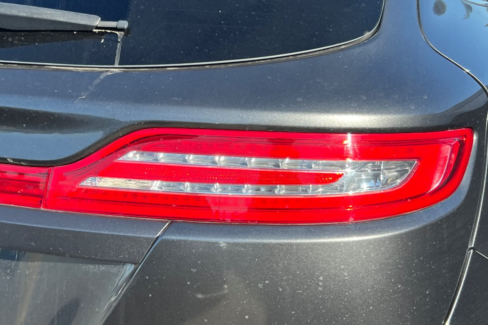 Thumbnail: 2018 Lincoln MKC - 16