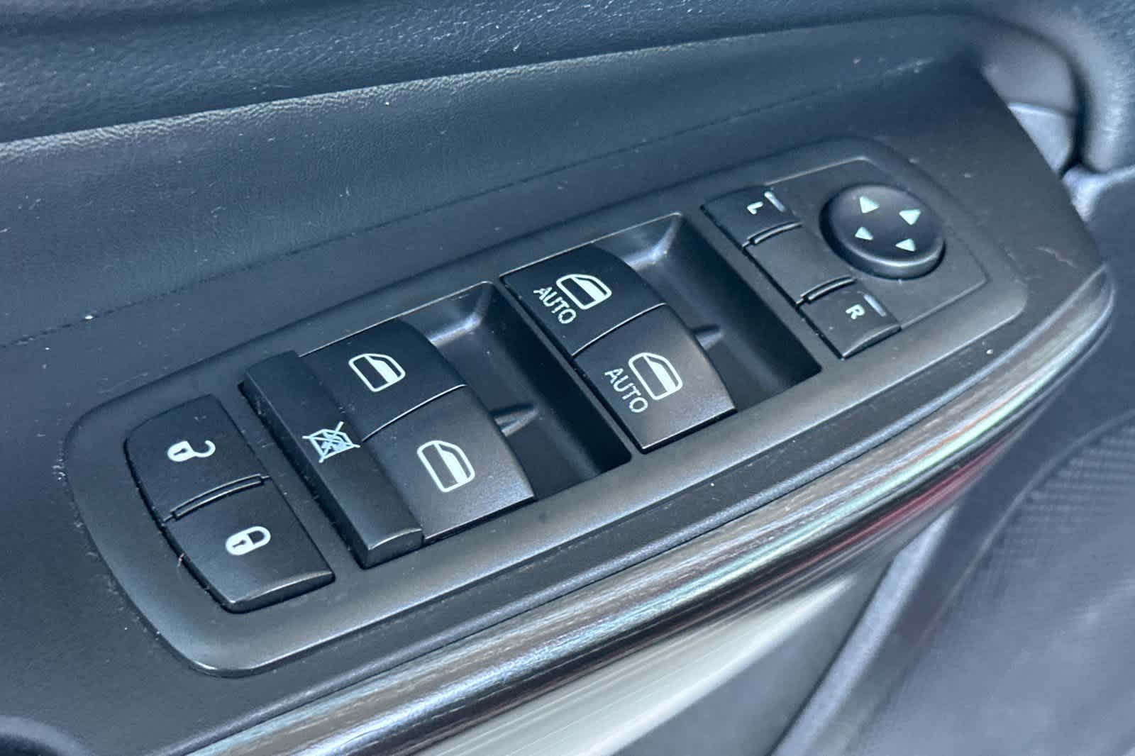 Thumbnail: 2014 Jeep Cherokee - 13