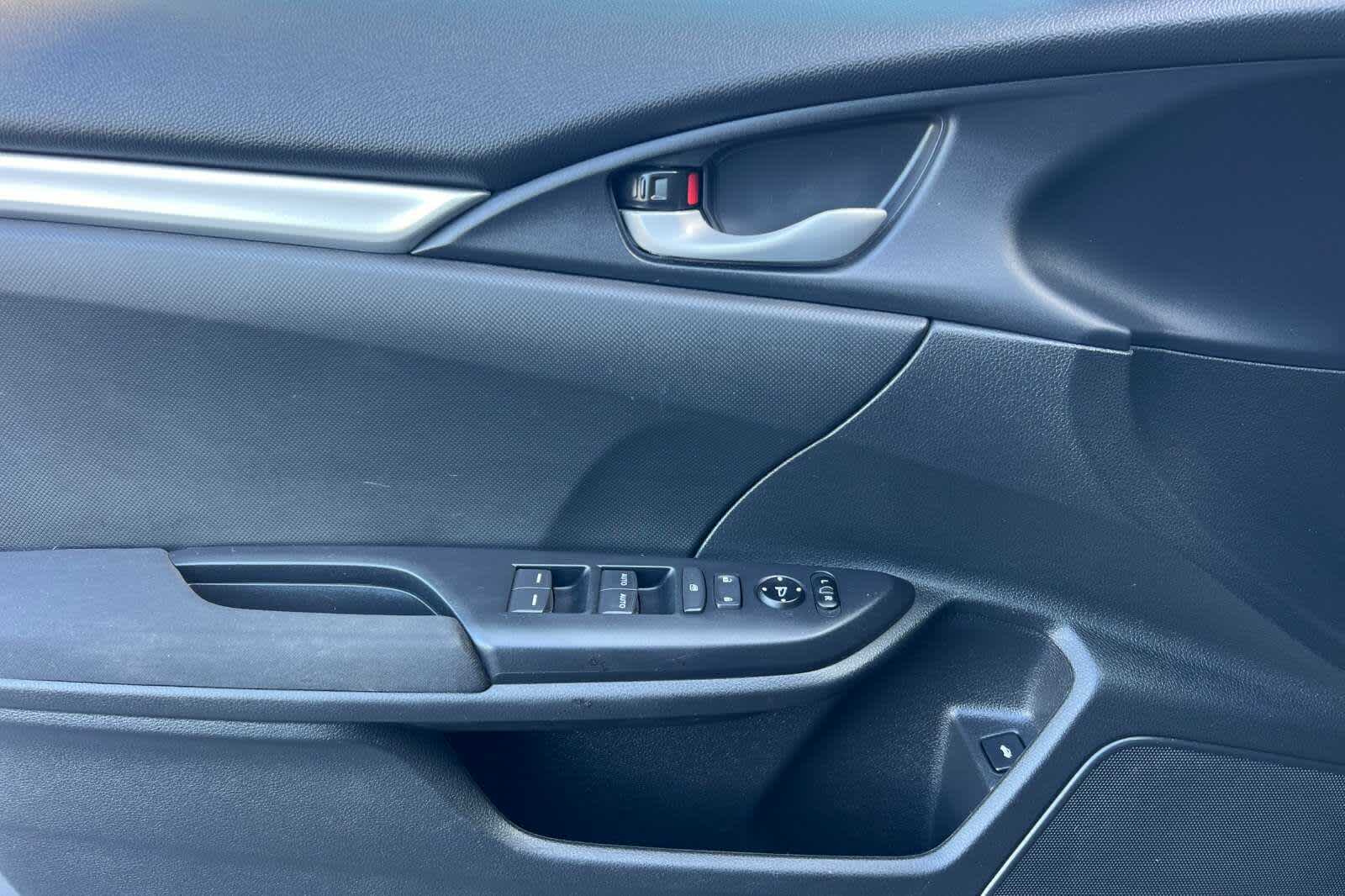 Thumbnail: 2019 Honda Civic - 12