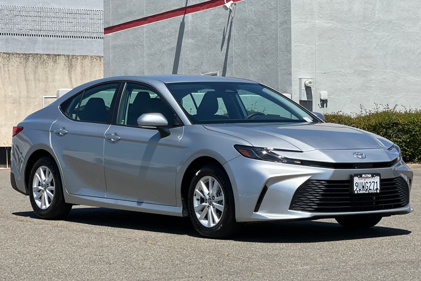 Thumbnail: 2025 Toyota Camry - 5