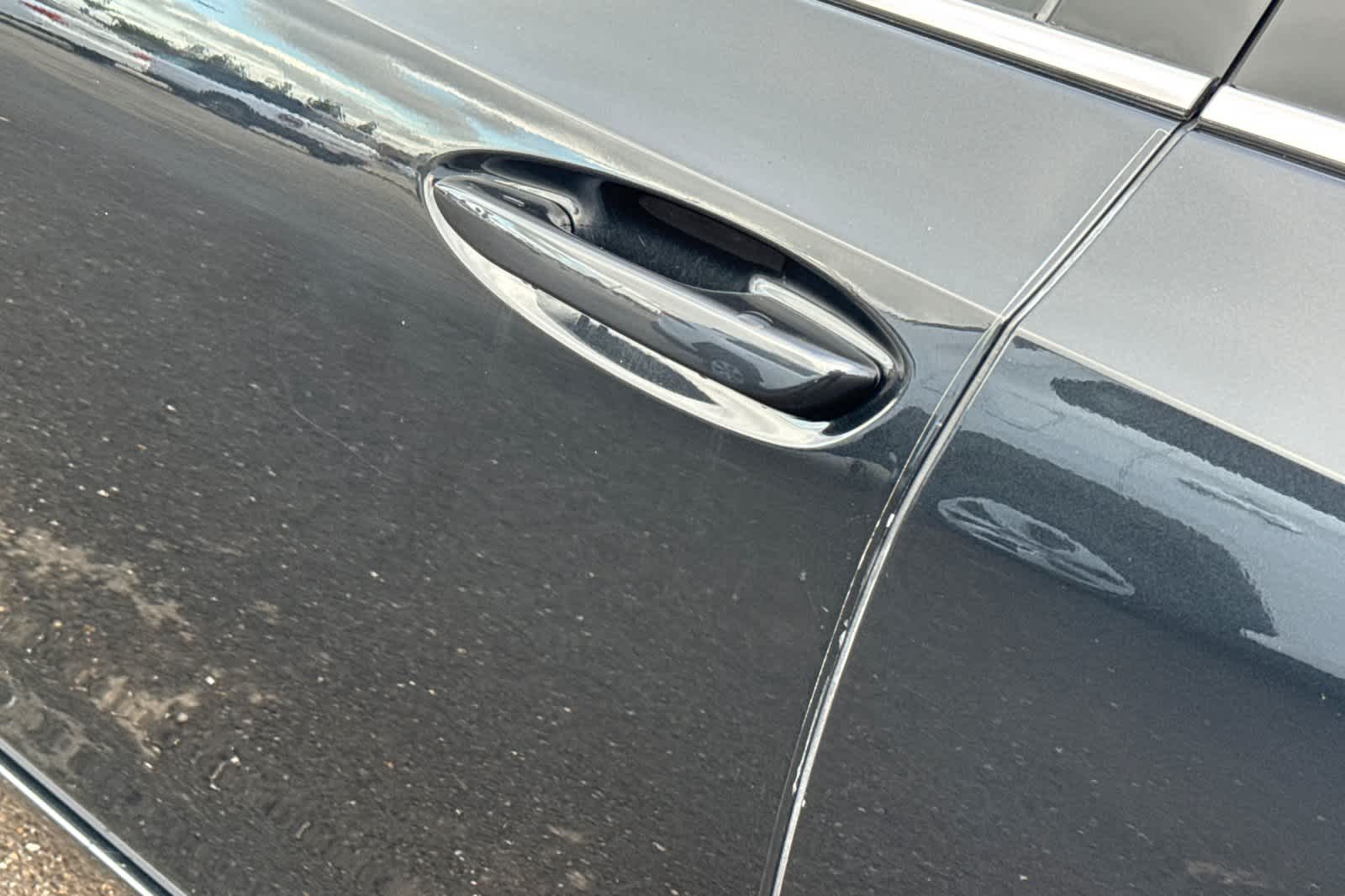 Thumbnail: 2021 Lexus ES - 19