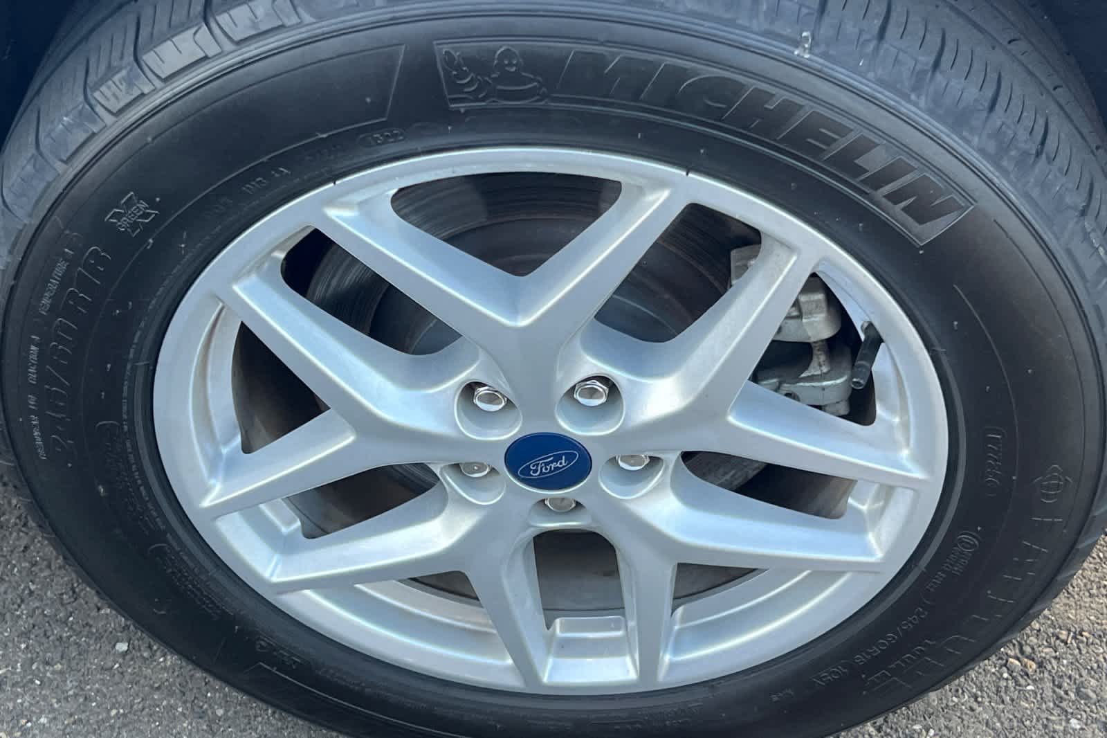 Thumbnail: 2022 Ford Edge - 22