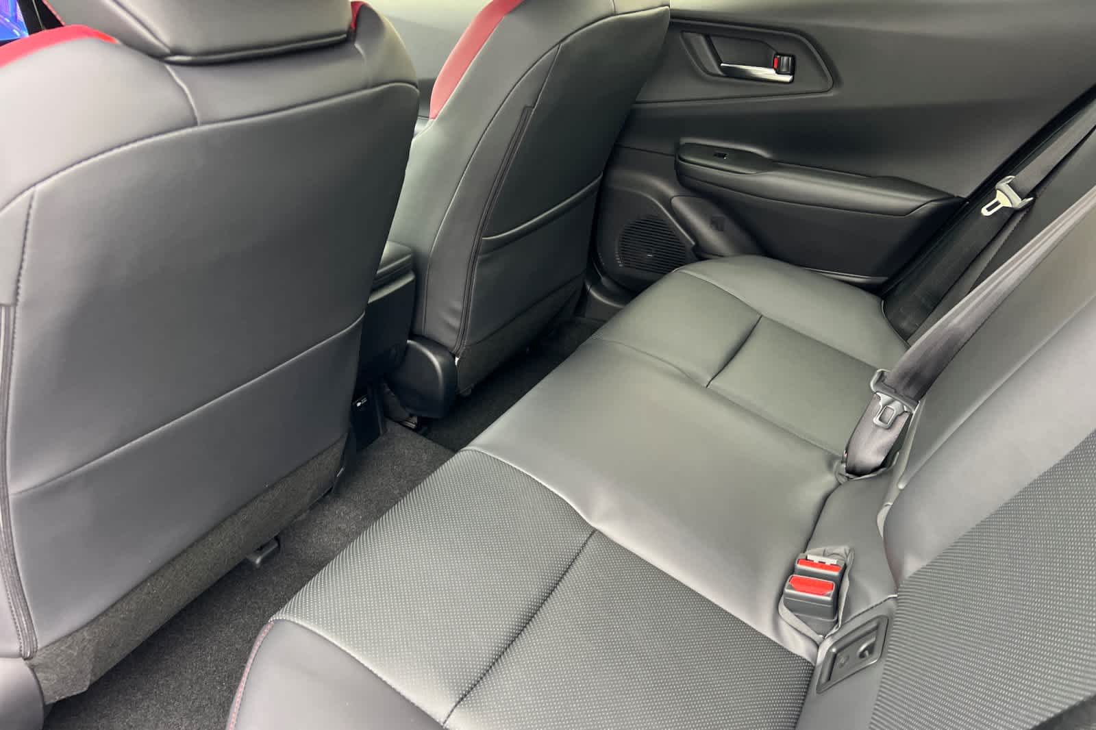 Thumbnail: 2026 Toyota Prius - 4