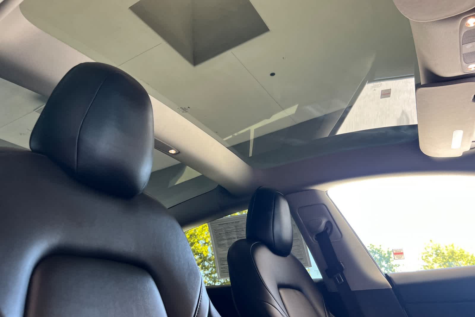 Thumbnail: 2023 Tesla Model 3 - 17