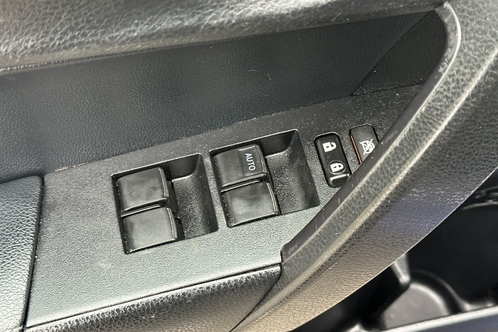 Thumbnail: 2017 Toyota Corolla - 13