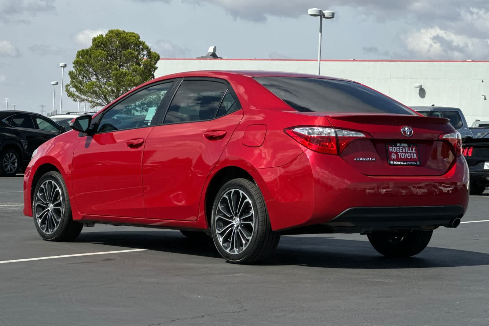 2016 Toyota Corolla S 7