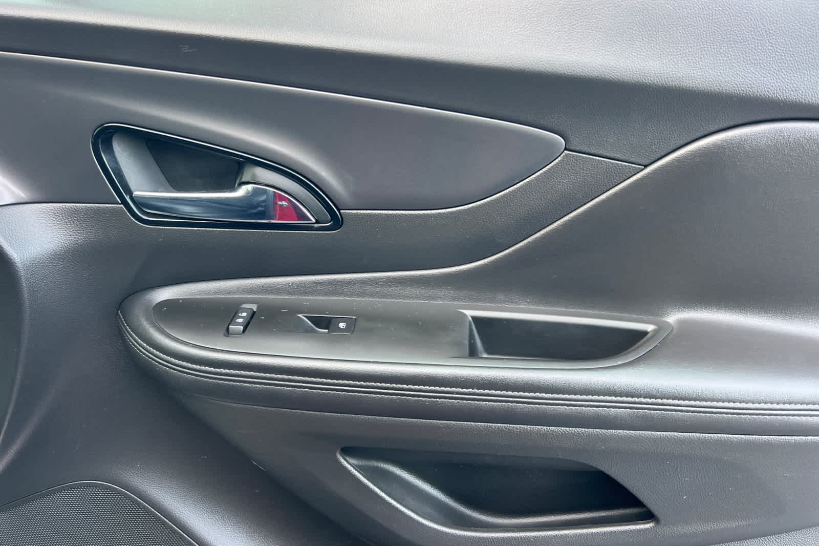 Thumbnail: 2017 Buick Encore - 18