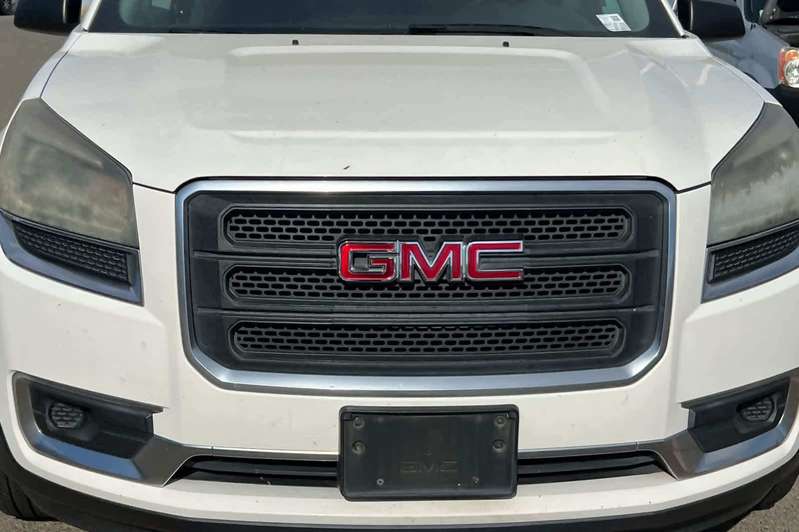 Thumbnail: 2015 GMC Acadia - 9