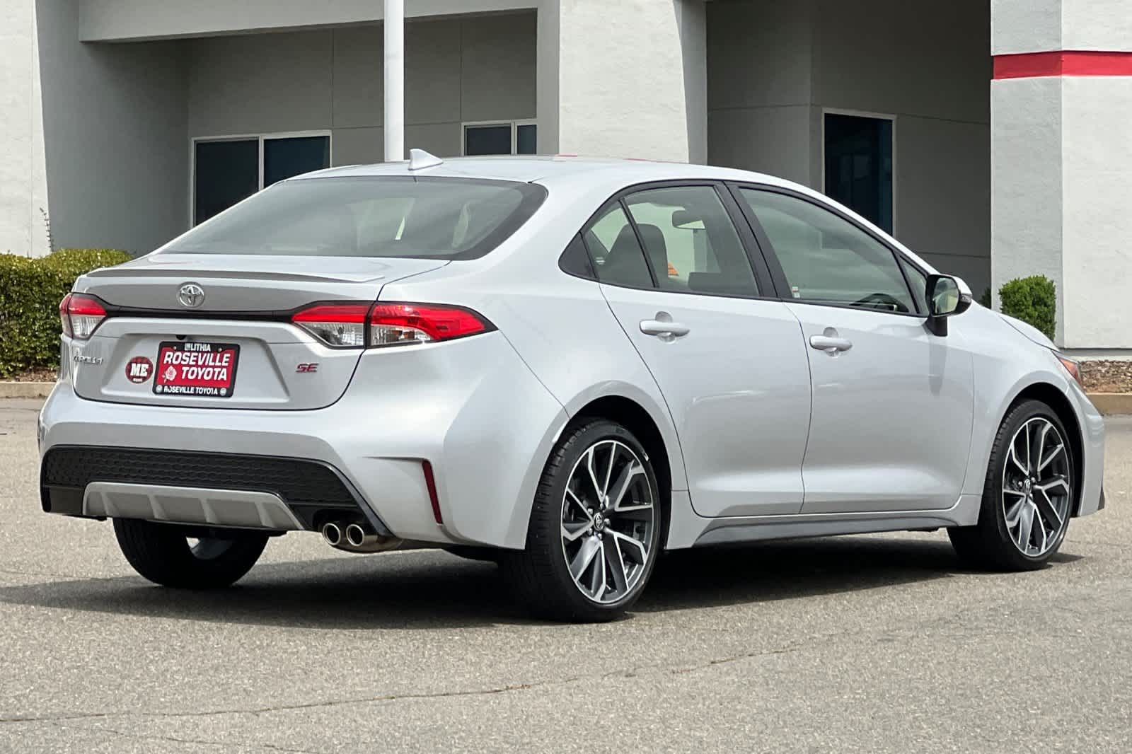 Thumbnail: 2022 Toyota Corolla - 2