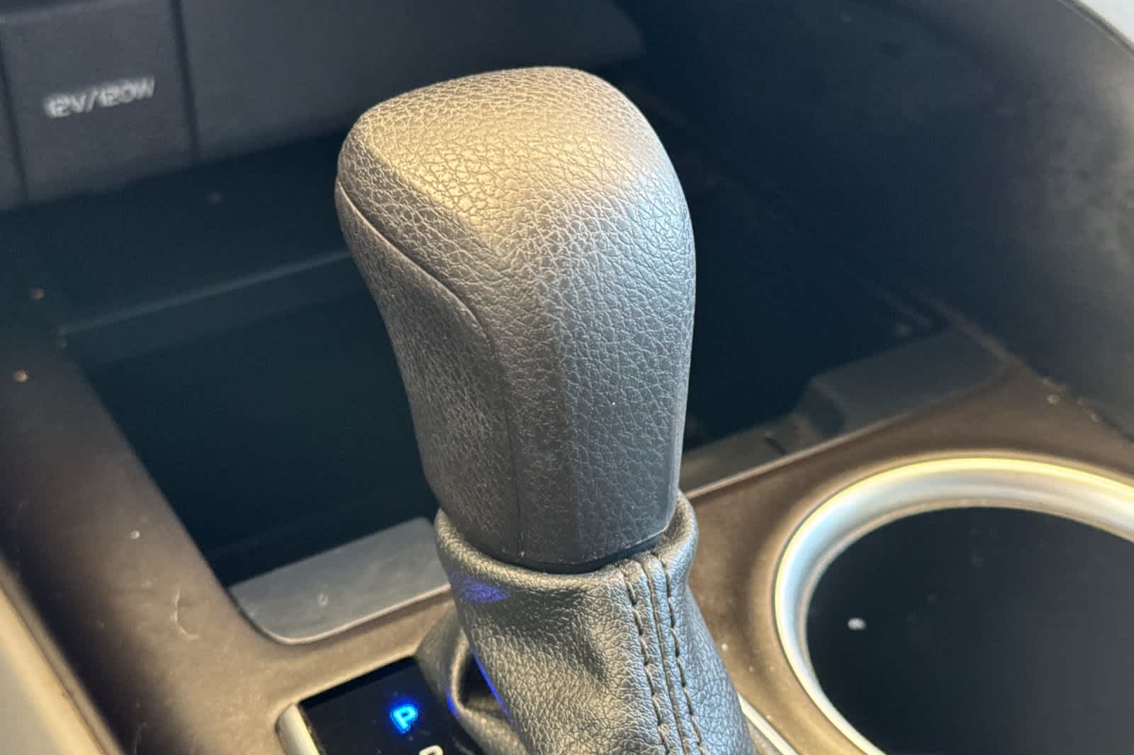 Thumbnail: 2023 Toyota Camry - 21