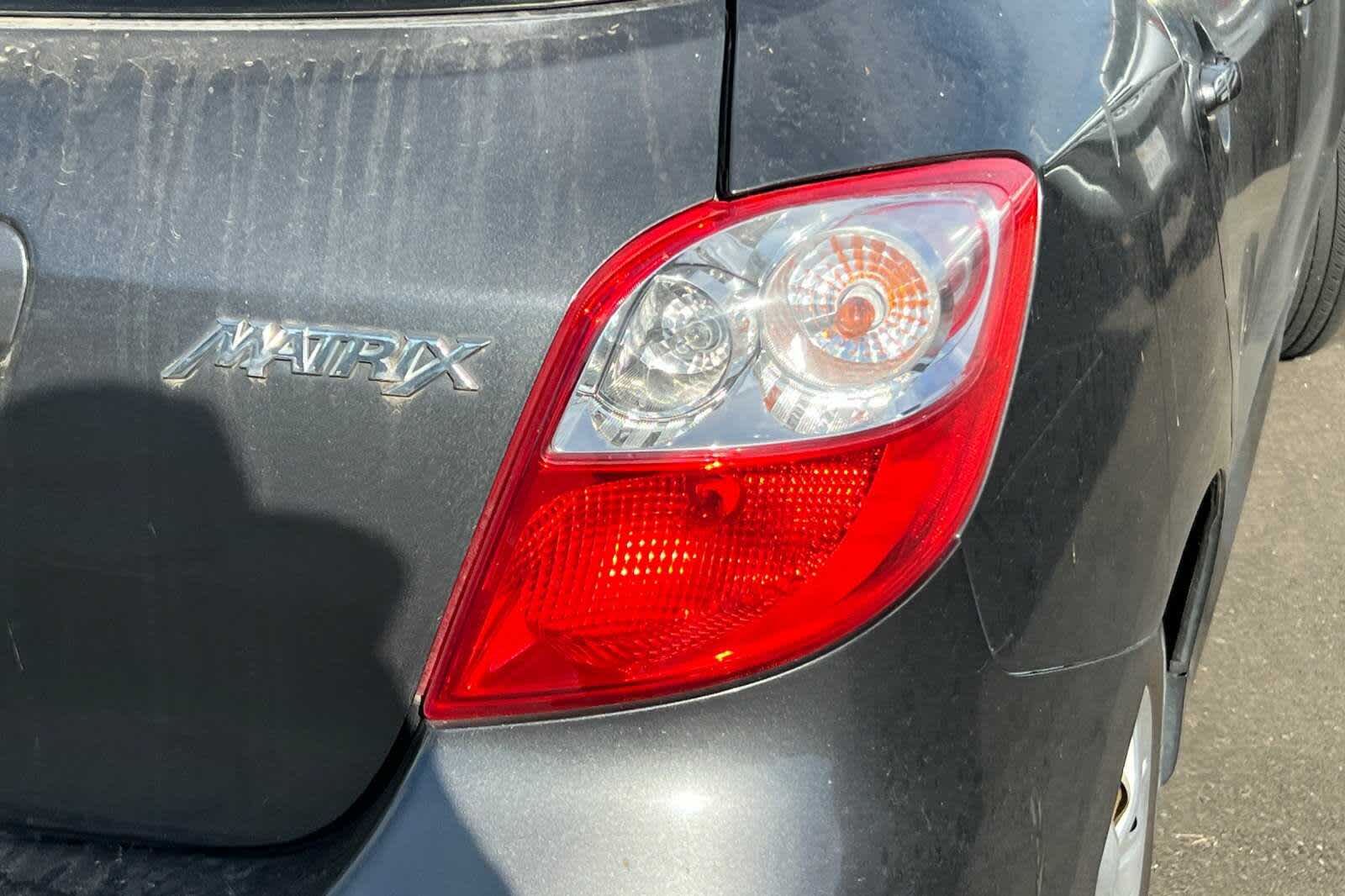 Thumbnail: 2009 Toyota Matrix - 17