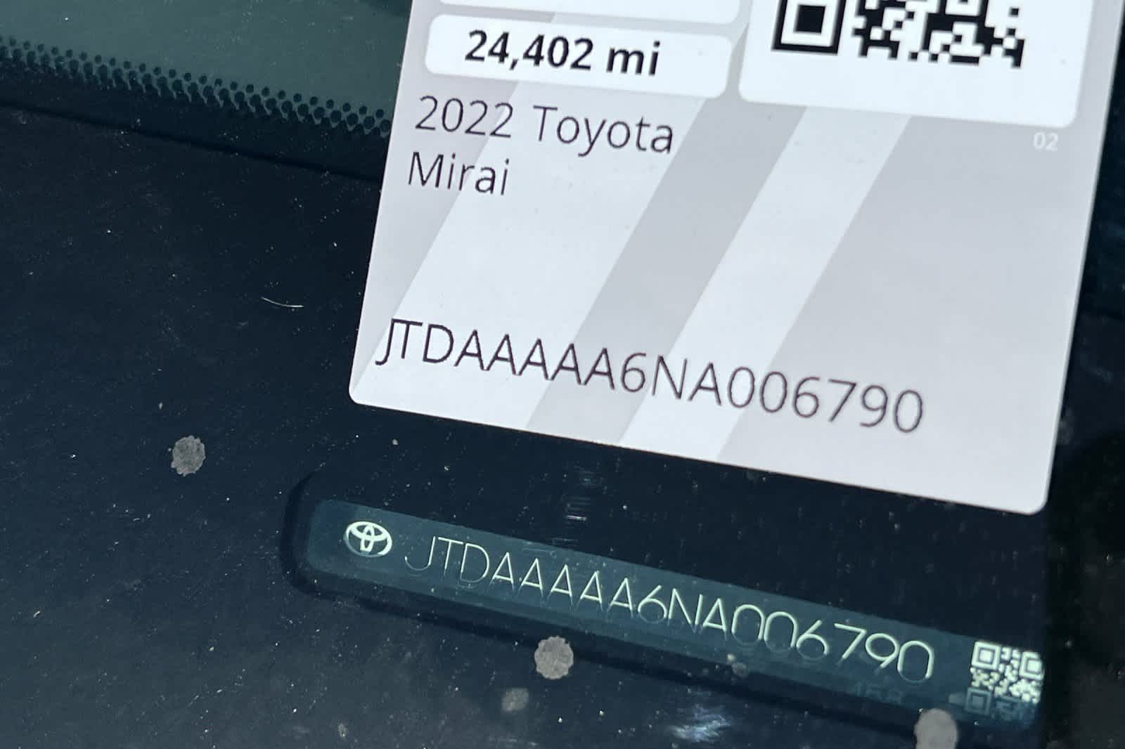2022 Toyota Mirai XLE 23