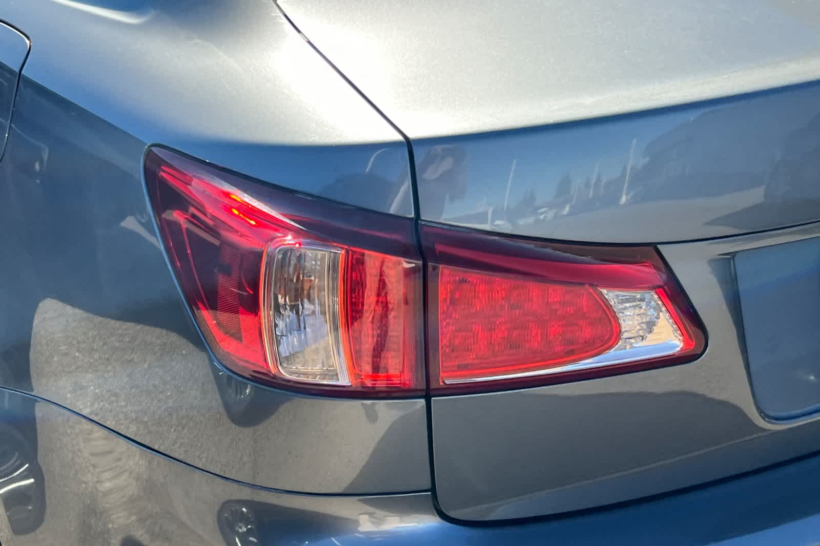 Thumbnail: 2012 Lexus IS - 20