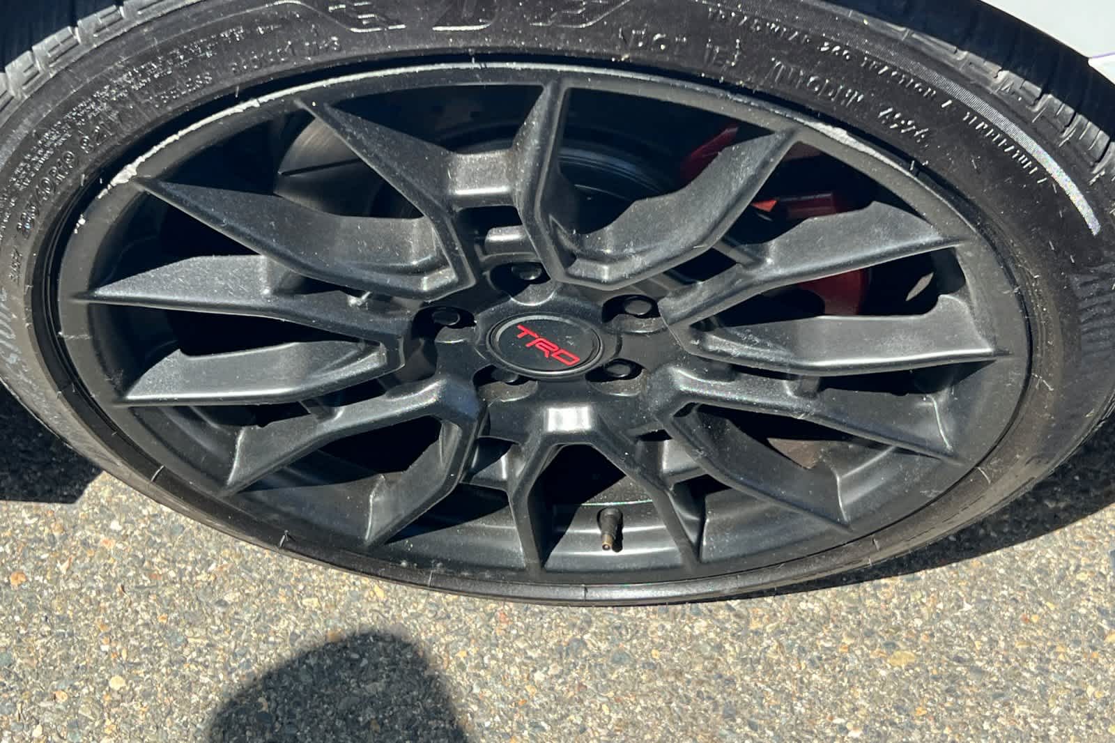 Thumbnail: 2020 Toyota Camry - 15