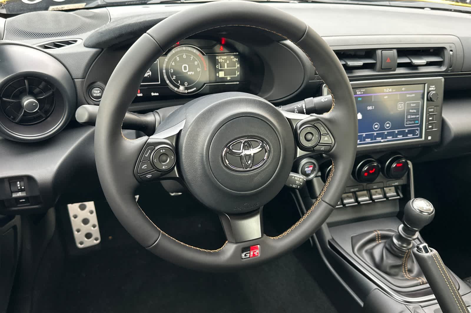 Thumbnail: 2026 Toyota GR86 - 14