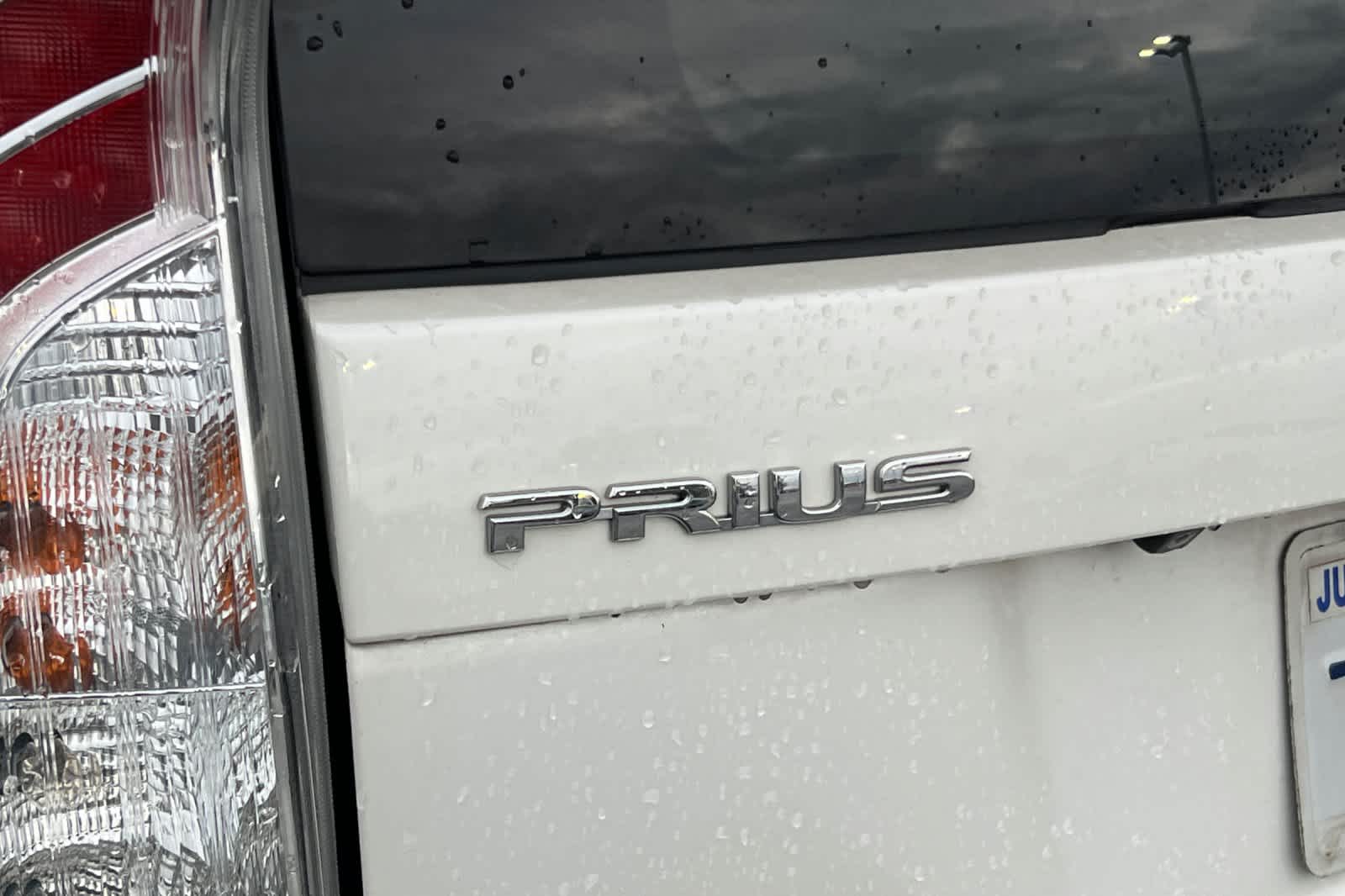Thumbnail: 2013 Toyota Prius - 7