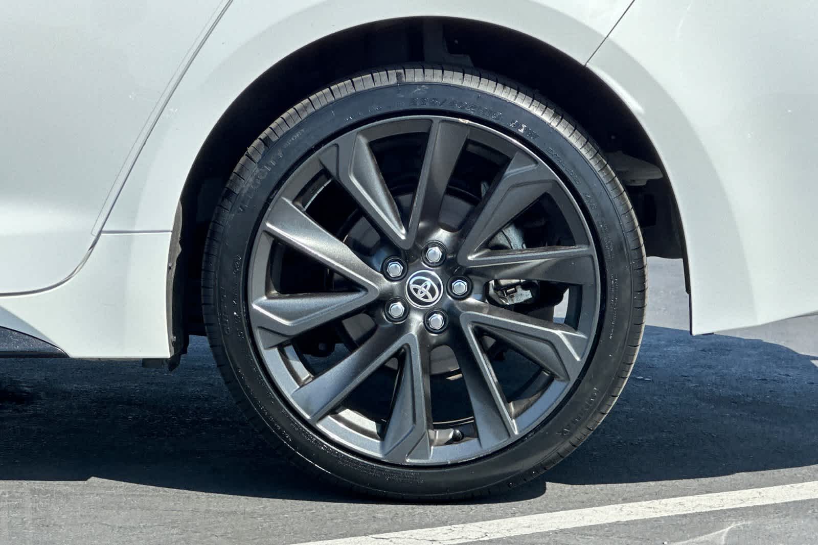 Thumbnail: 2024 Toyota Corolla - 30