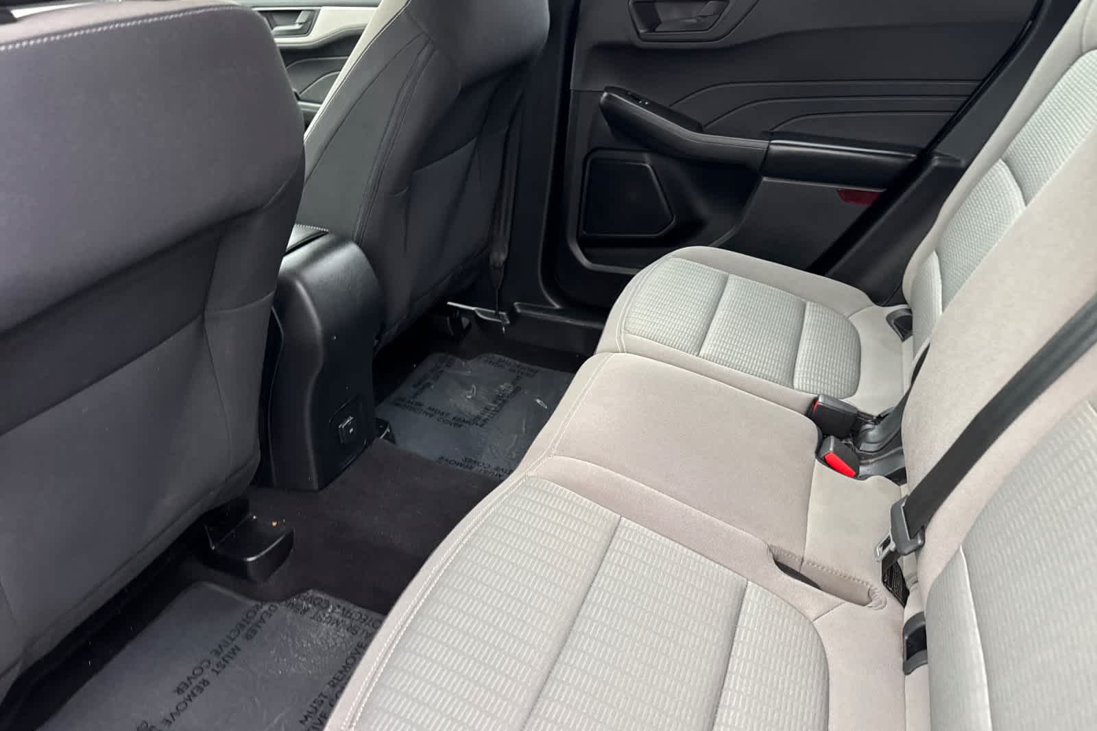 Thumbnail: 2021 Ford Escape - 4