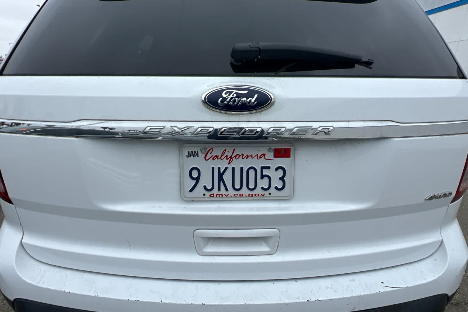 Thumbnail: 2015 Ford Explorer - 16