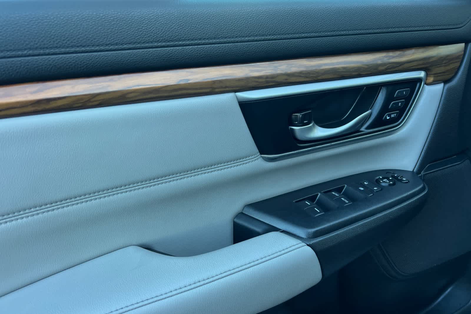 Thumbnail: 2018 Honda CR-V - 12