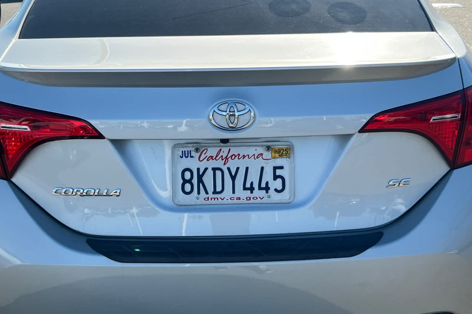 Thumbnail: 2018 Toyota Corolla - 16