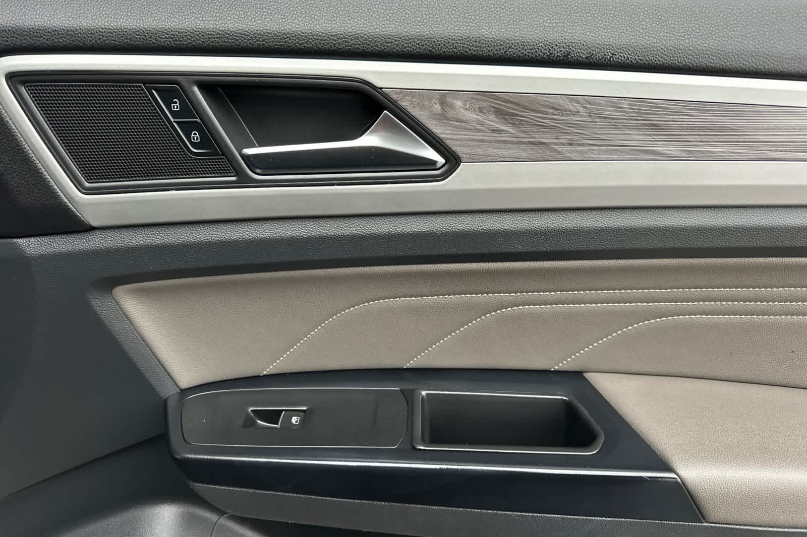 Thumbnail: 2021 Volkswagen Atlas - 19