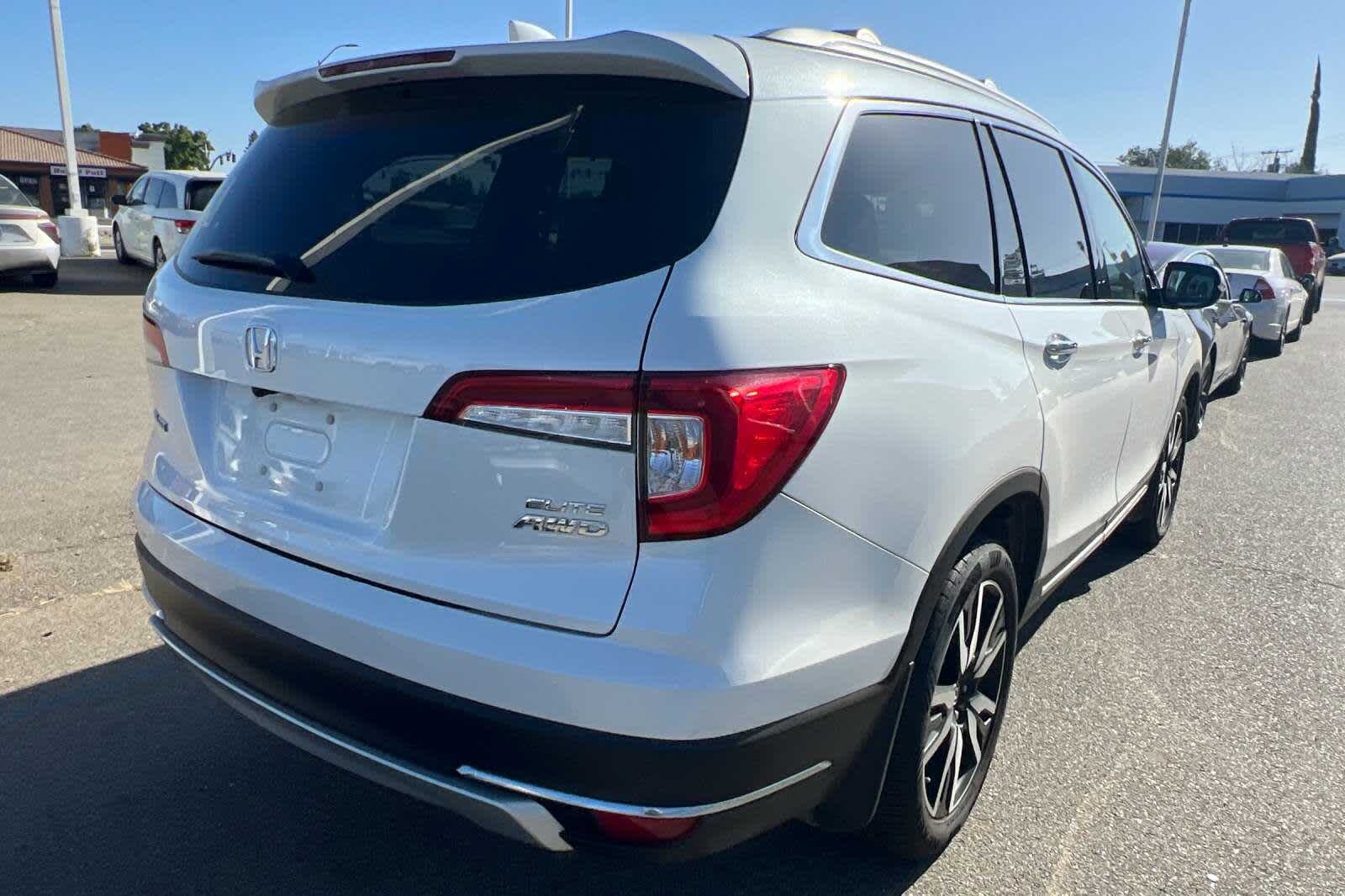 2022 Honda Pilot Elite 2