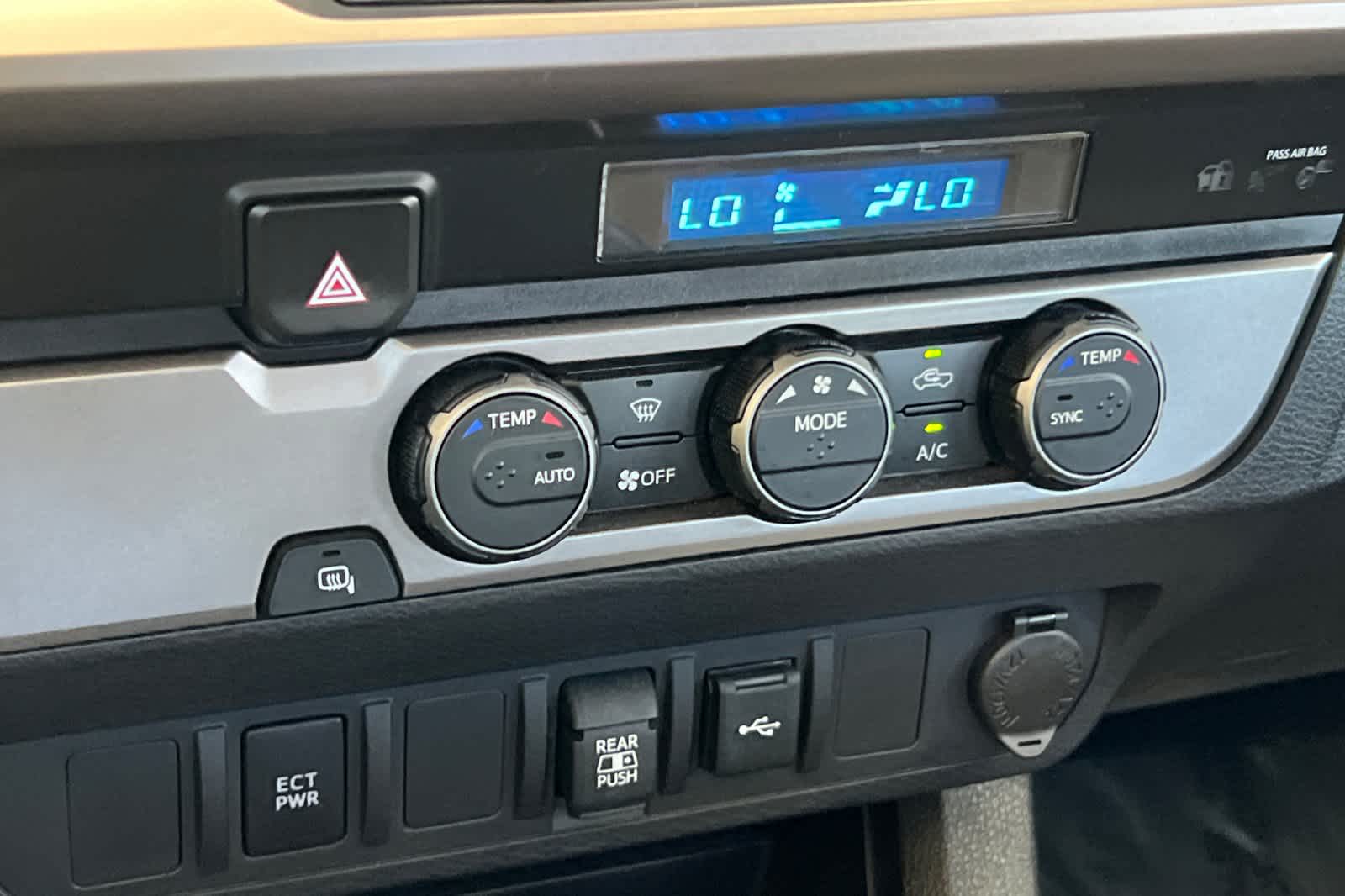 Thumbnail: 2023 Toyota Tacoma - 20