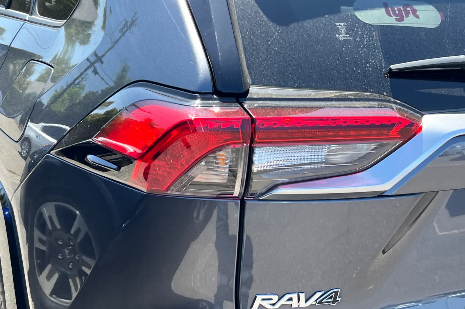 Thumbnail: 2023 Toyota RAV4 - 20