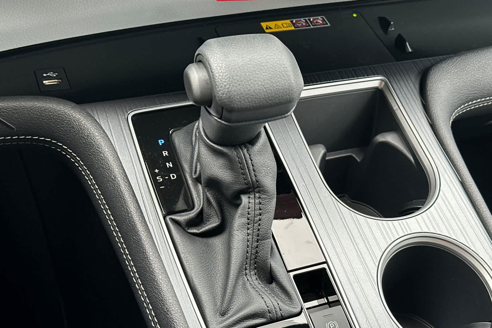 Thumbnail: 2026 Toyota Sienna - 24