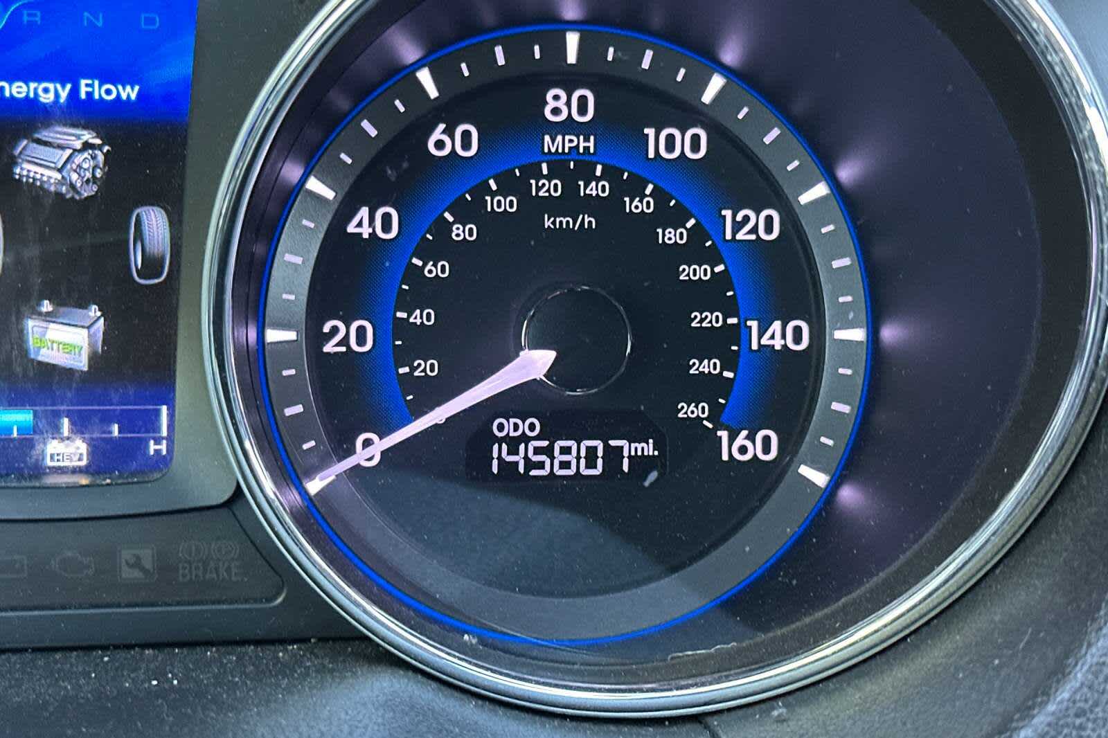 Thumbnail: 2013 Hyundai Sonata - 28