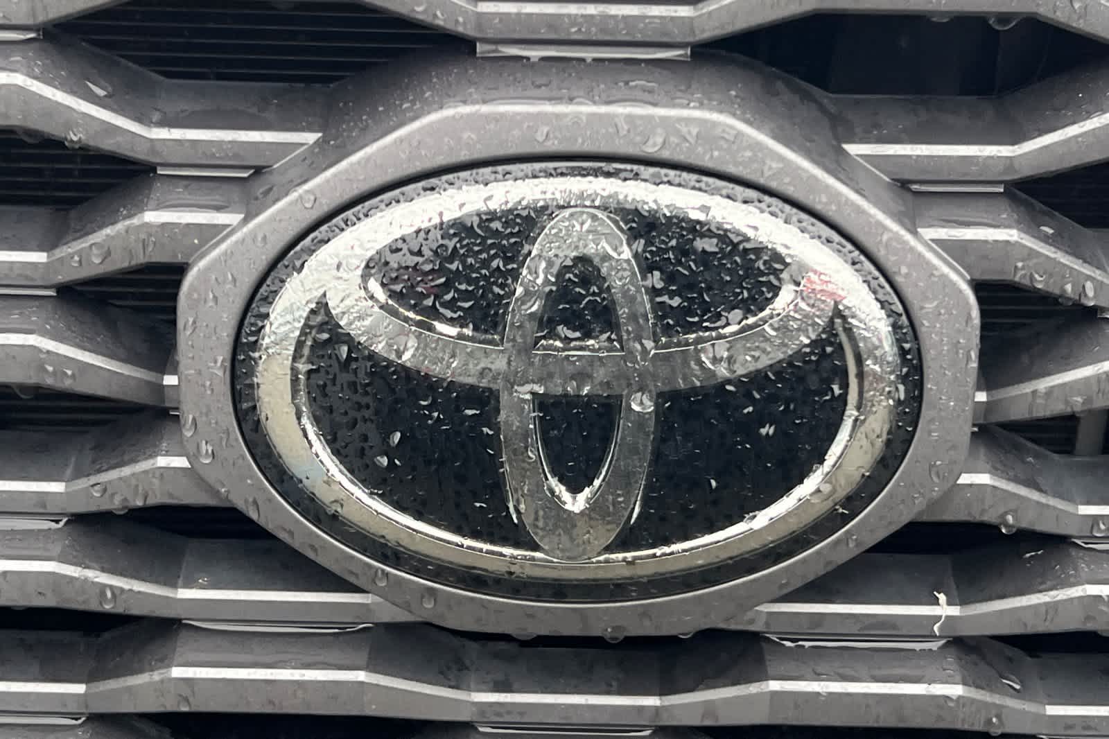 Thumbnail: 2022 Toyota Tacoma - 10