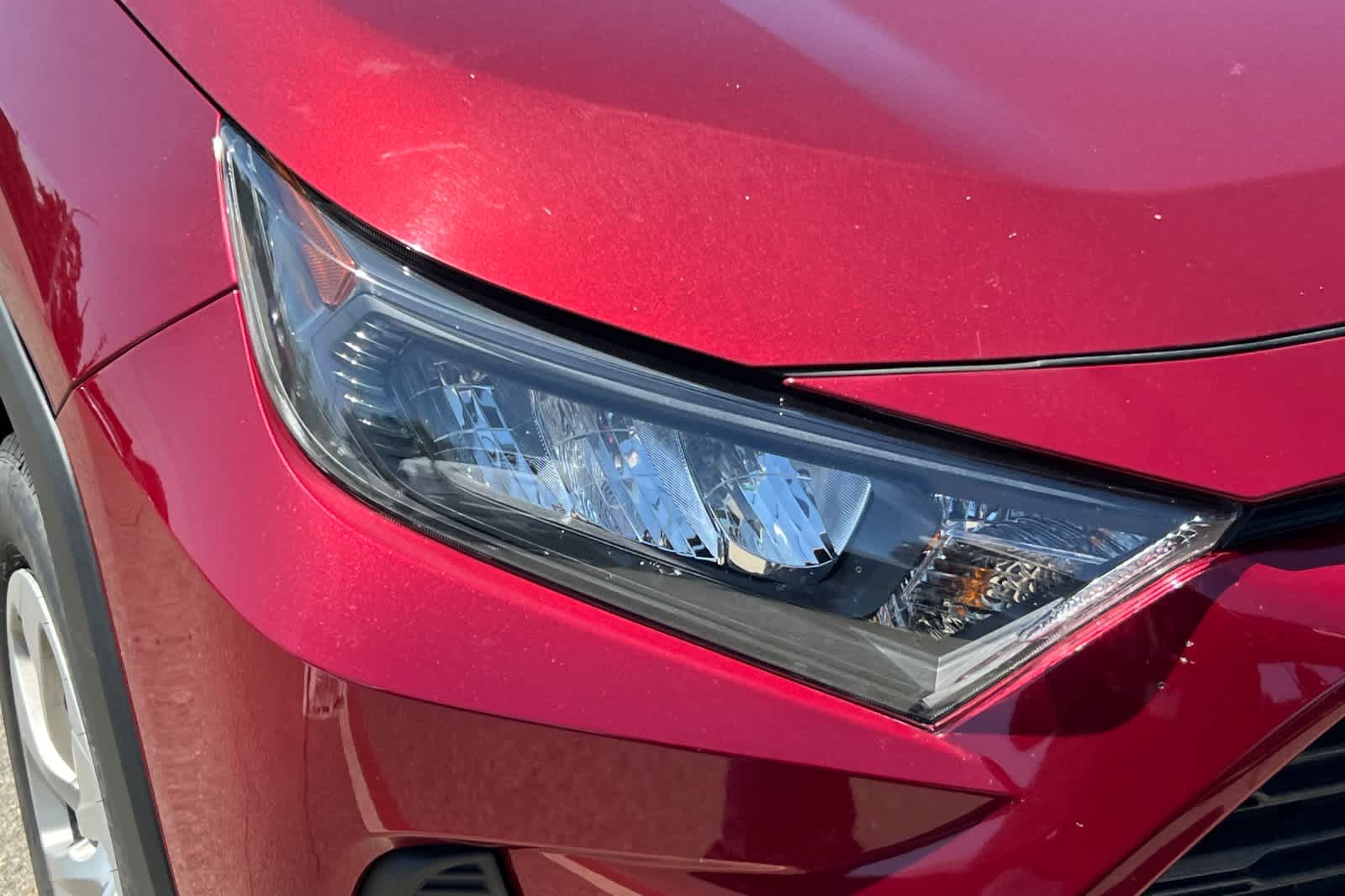 Thumbnail: 2021 Toyota RAV4 - 14