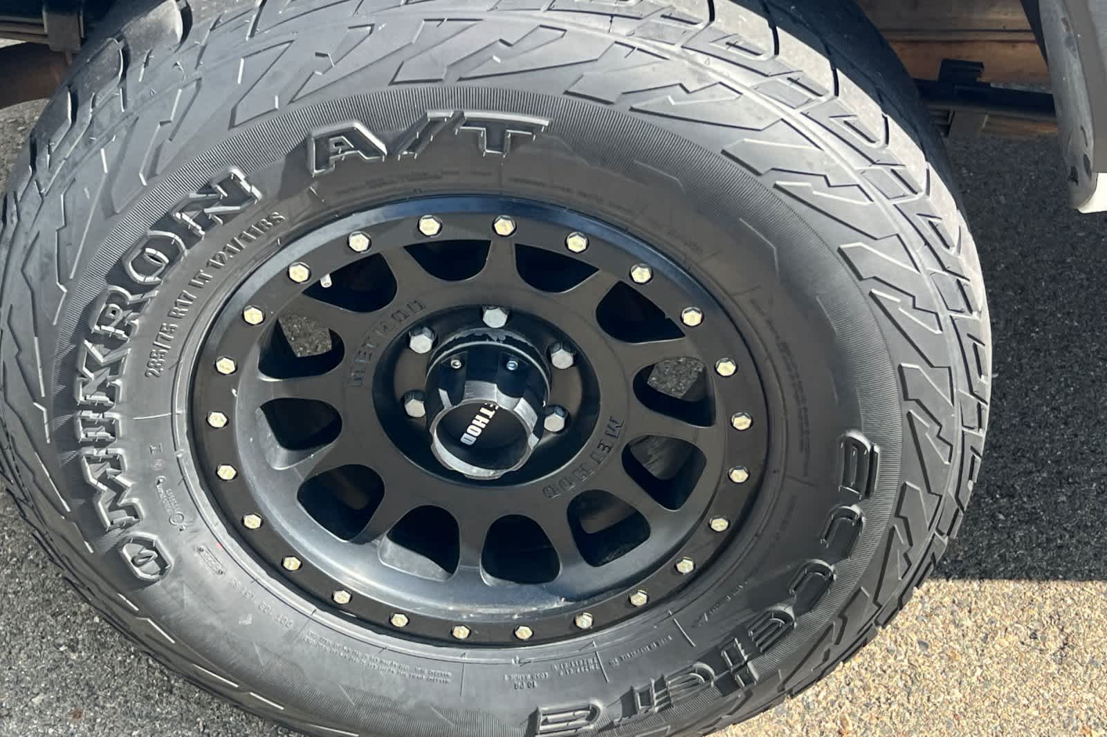 Thumbnail: 2019 Toyota Tacoma - 17