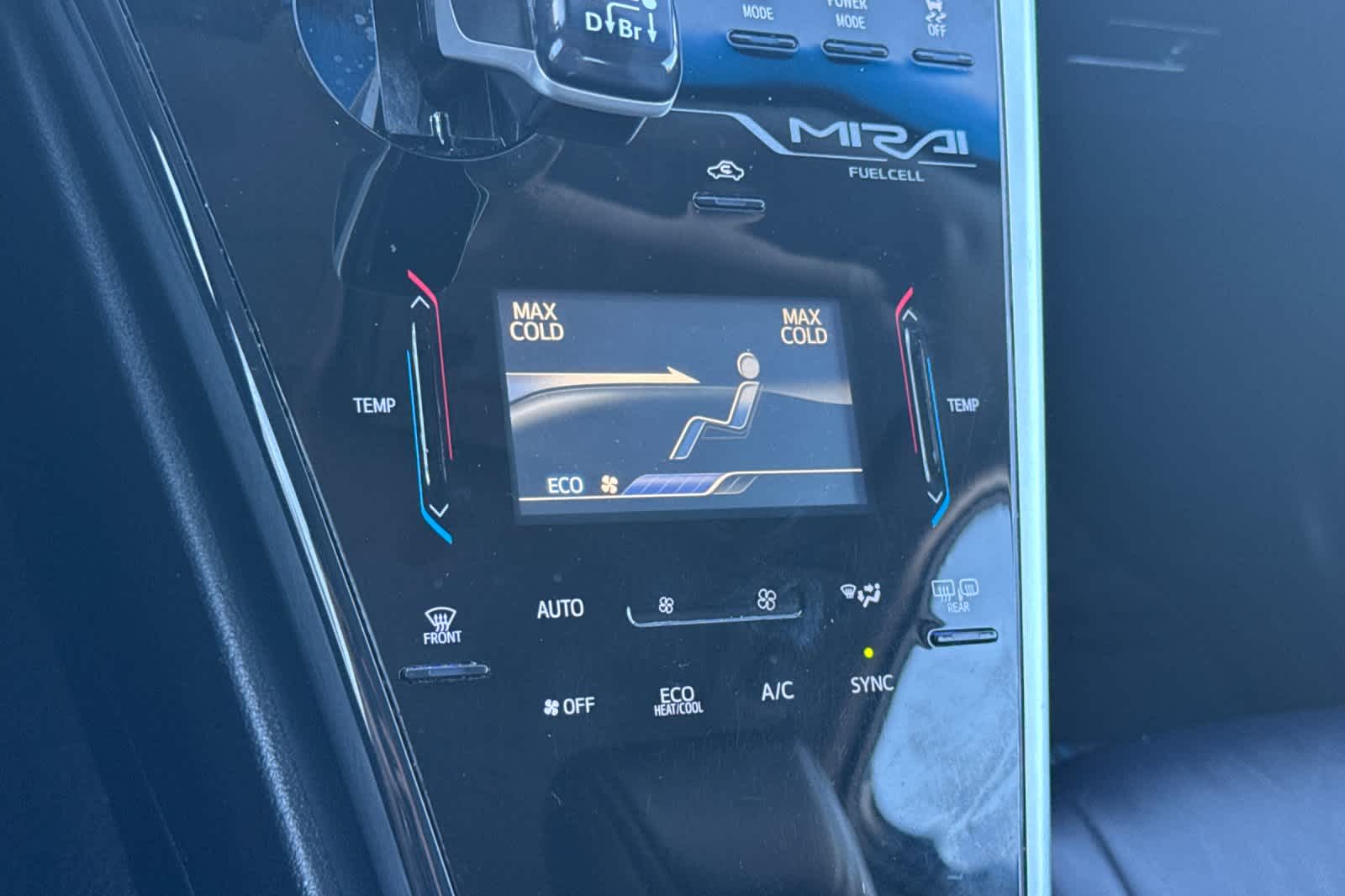 Thumbnail: 2019 Toyota Mirai - 22