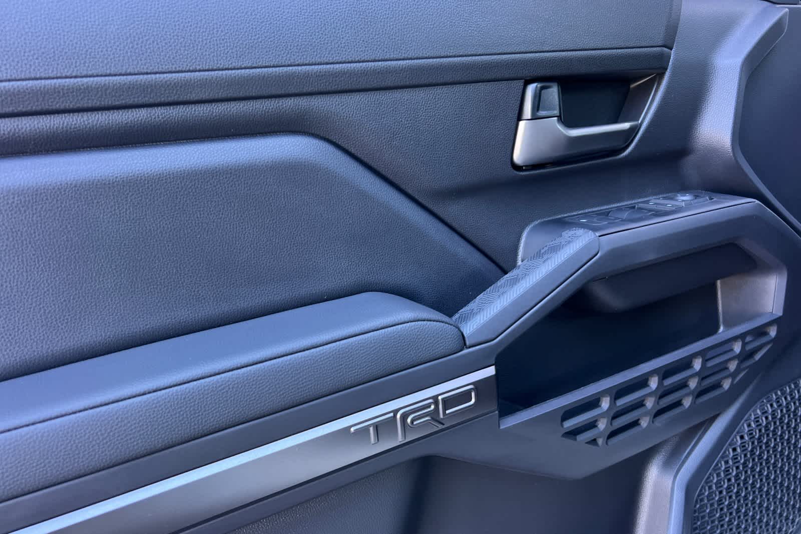 Thumbnail: 2025 Toyota Tacoma - 12