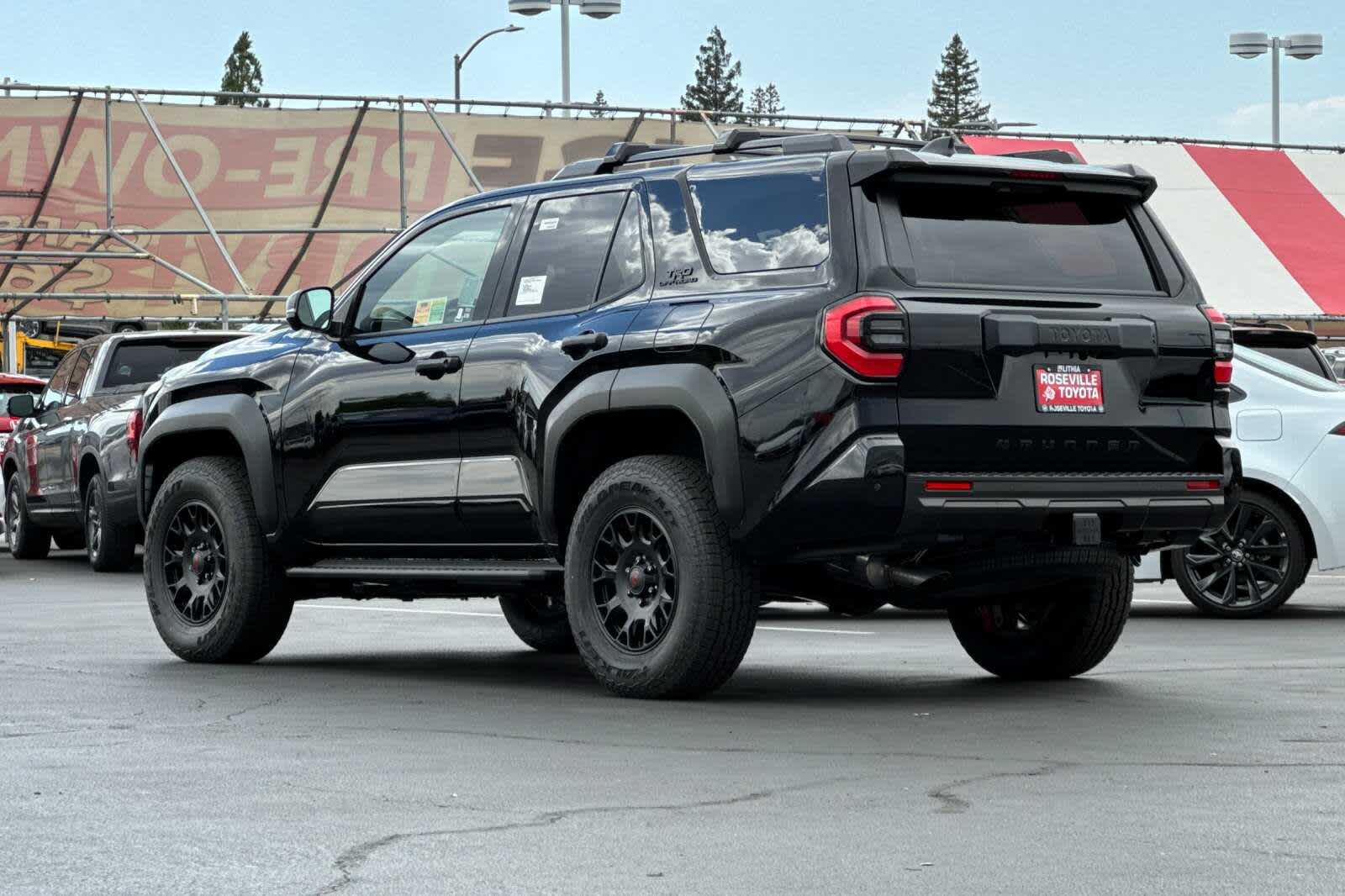 Thumbnail: 2025 Toyota 4Runner - 6