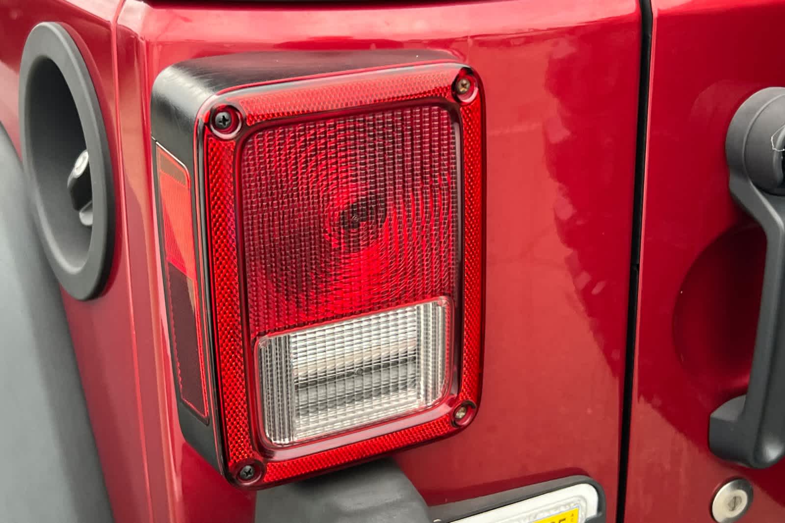 Thumbnail: 2013 Jeep Wrangler - 14