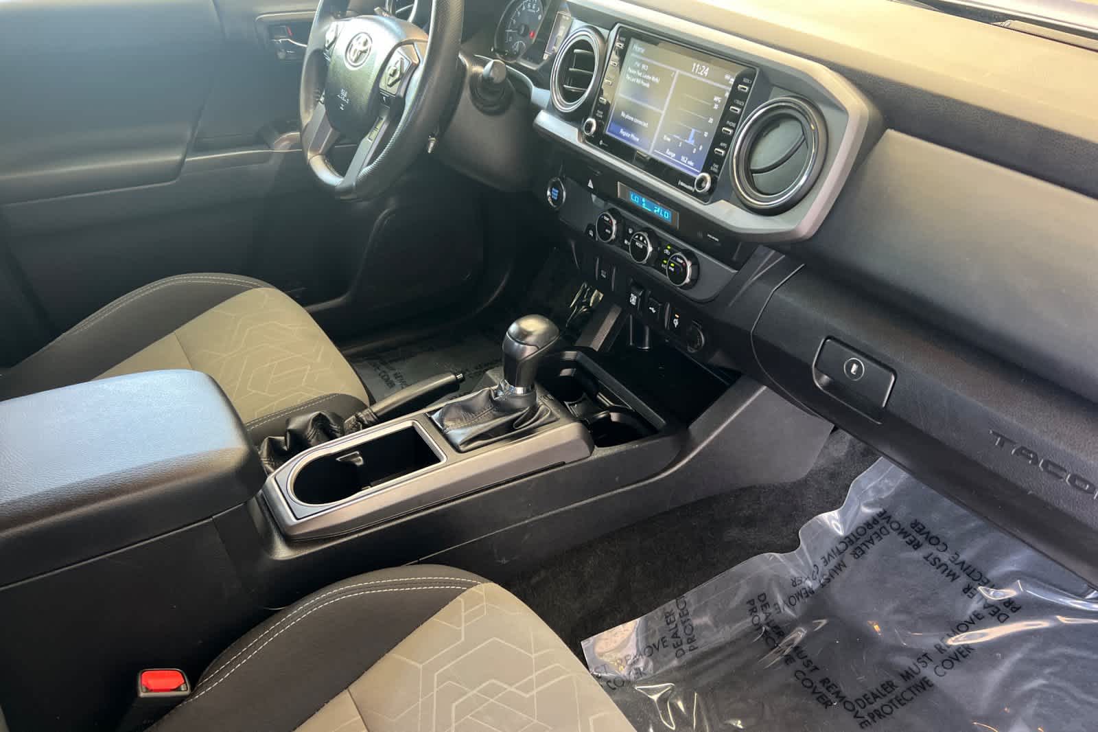 Thumbnail: 2023 Toyota Tacoma - 15