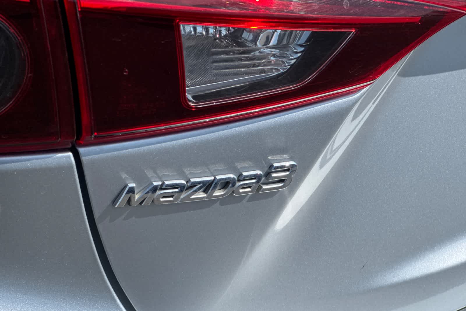 Thumbnail: 2018 Mazda Mazda3 - 30