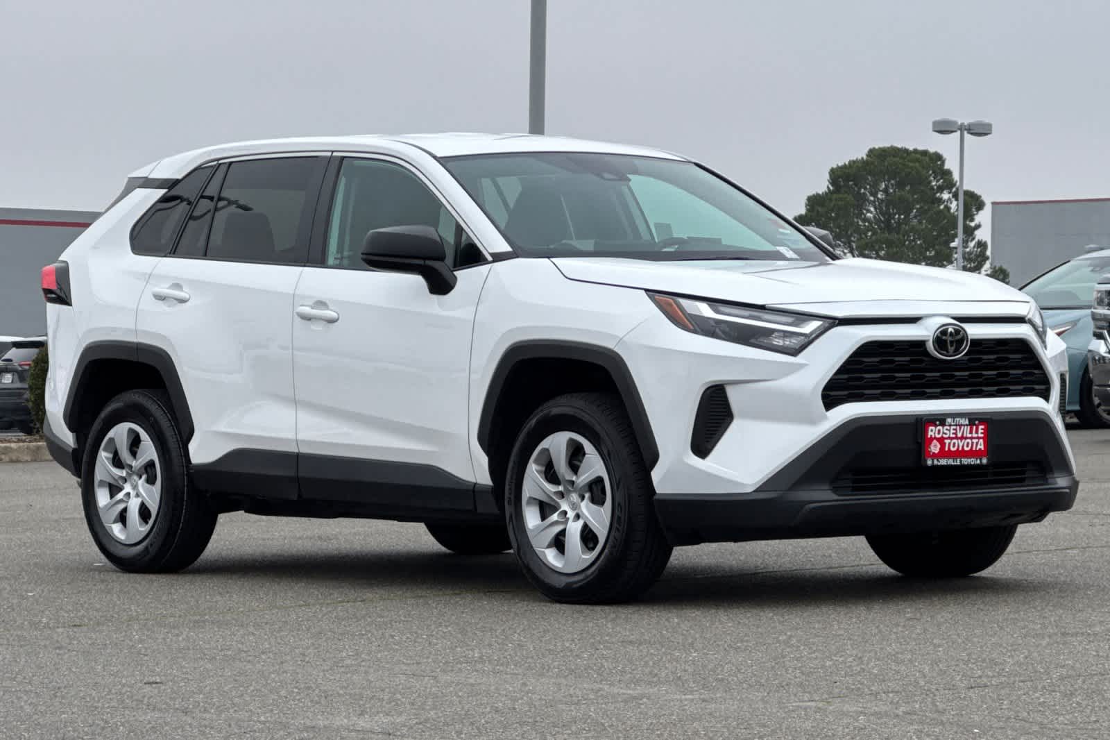 Thumbnail: 2024 Toyota RAV4 - 5