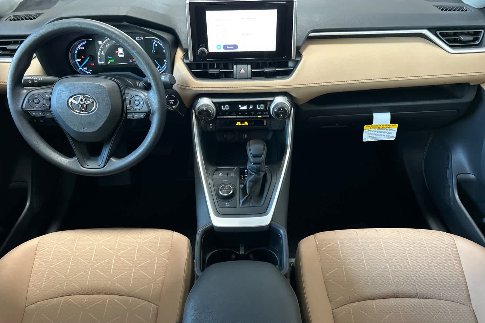 Thumbnail: 2025 Toyota RAV4 - 3