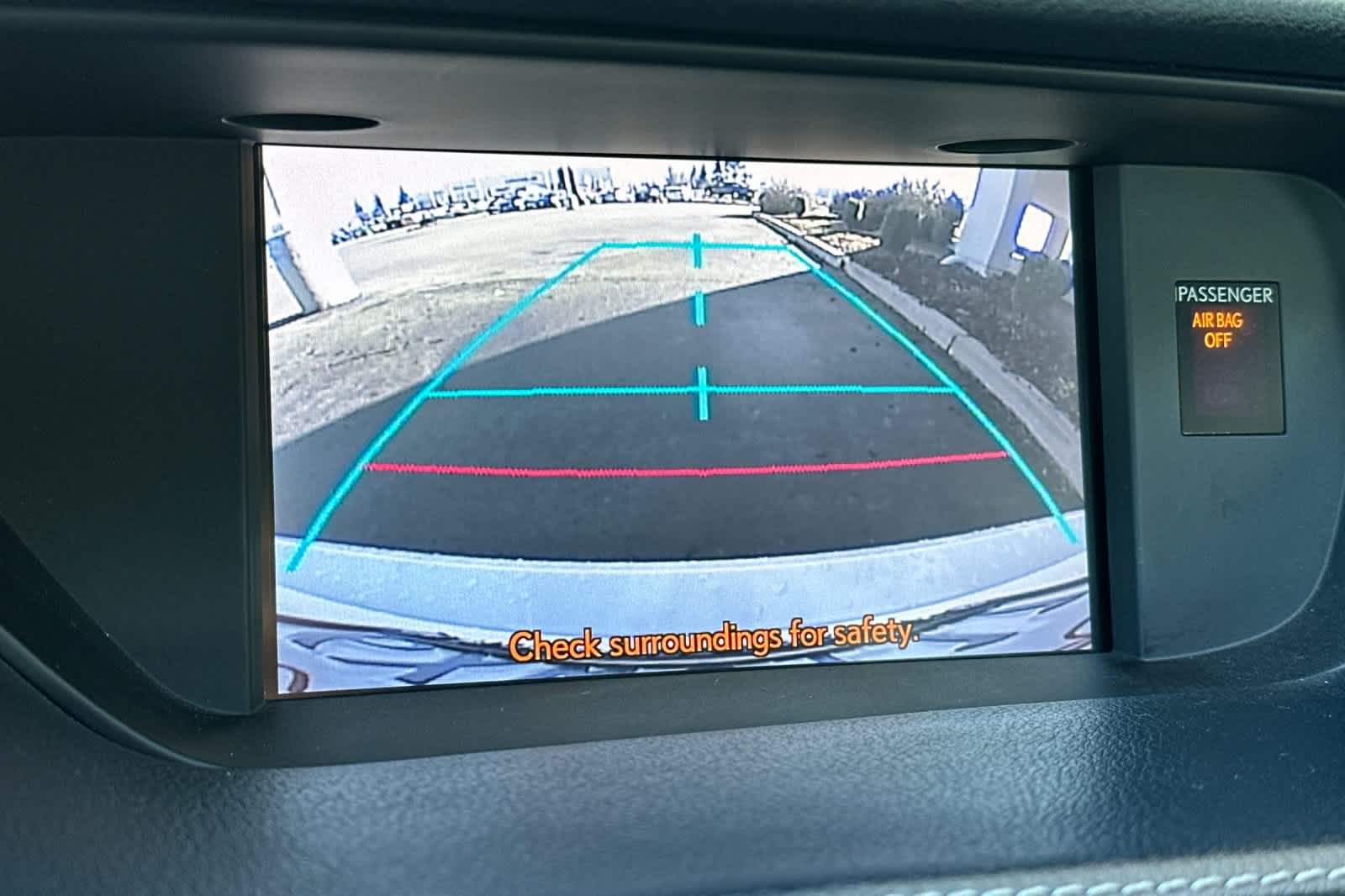 Thumbnail: 2013 Lexus ES - 21