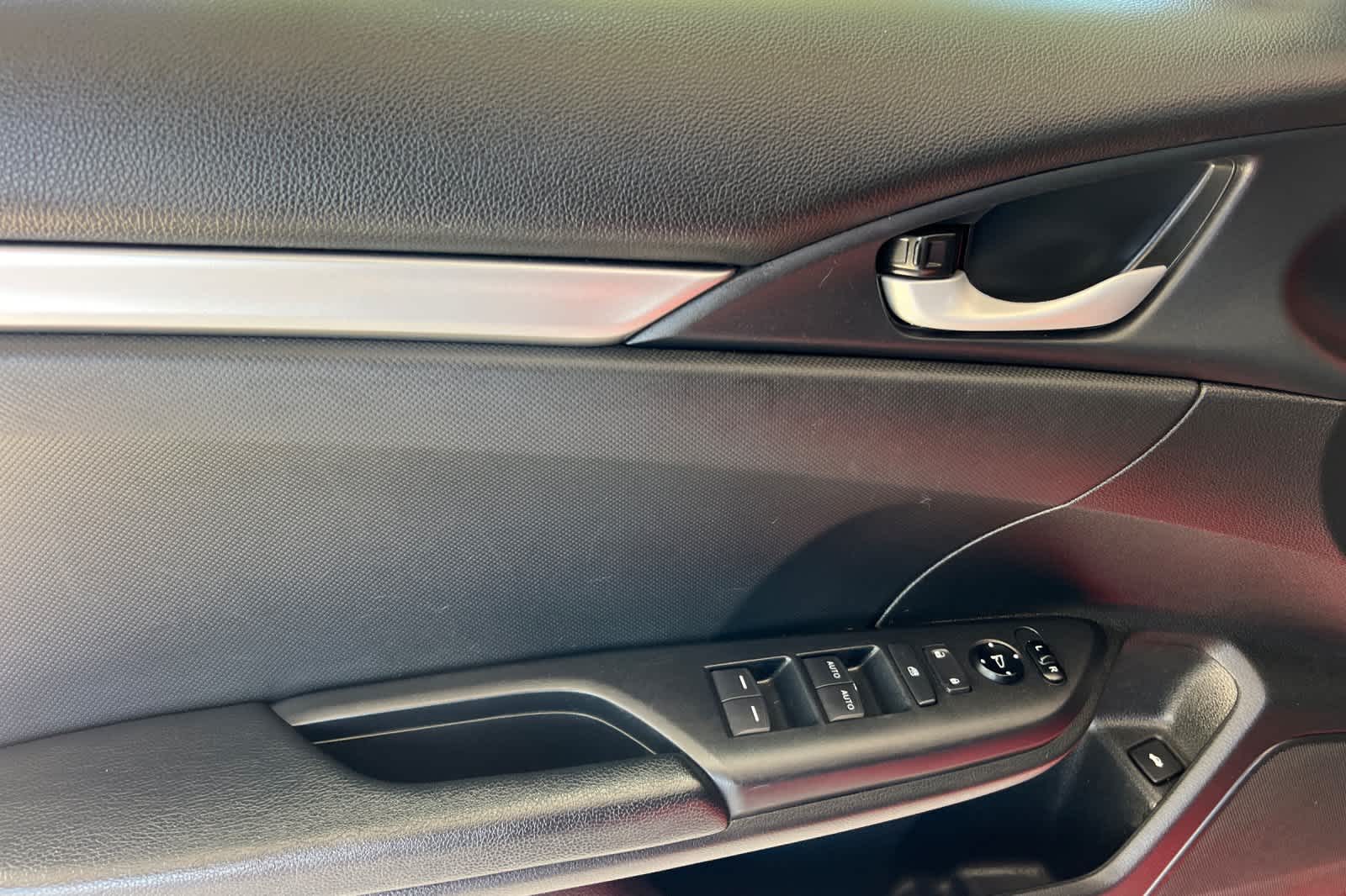 Thumbnail: 2019 Honda Civic - 12