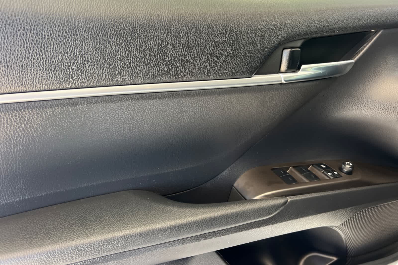 Thumbnail: 2023 Toyota Camry - 12