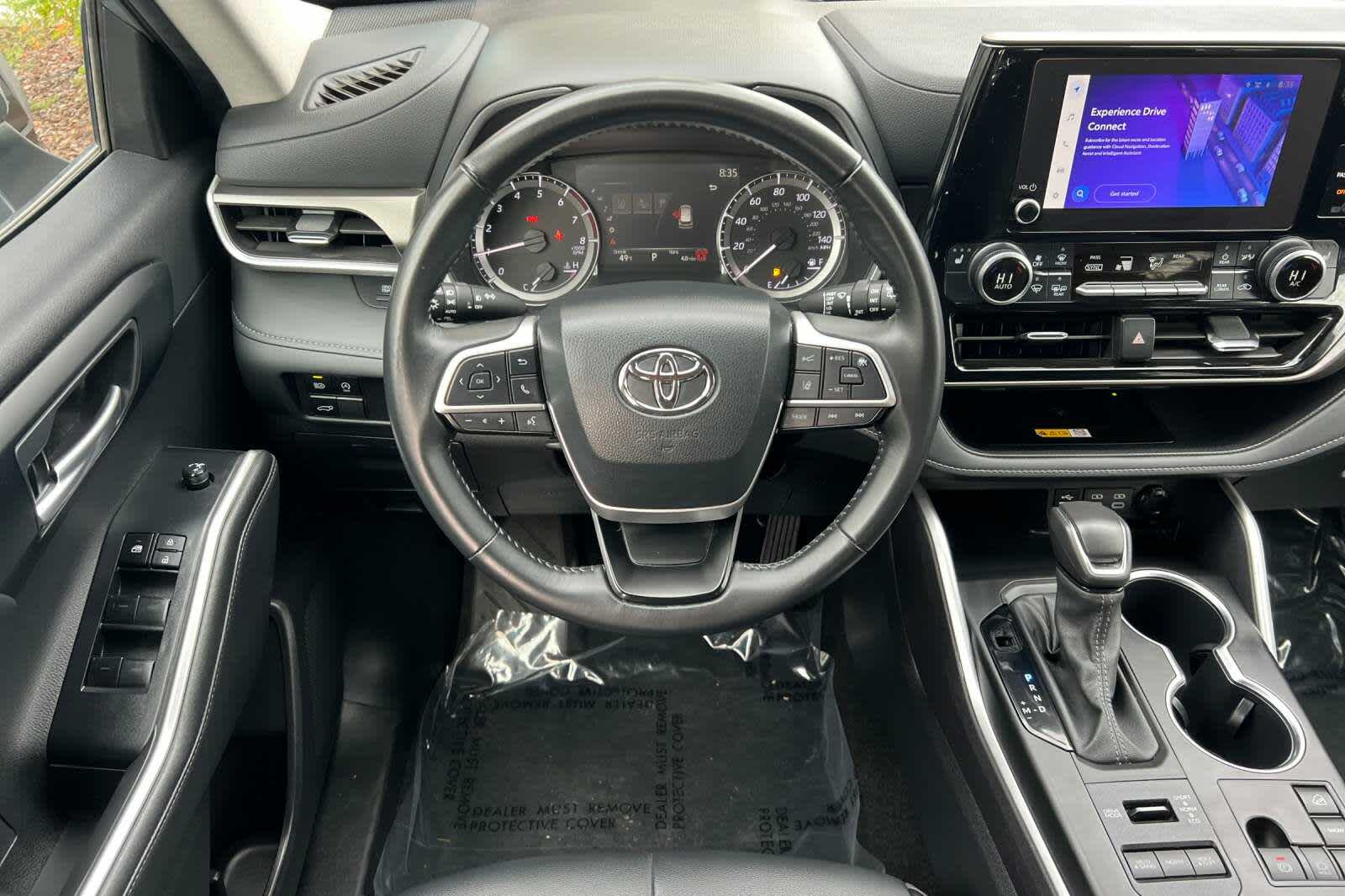Thumbnail: 2024 Toyota Highlander - 15