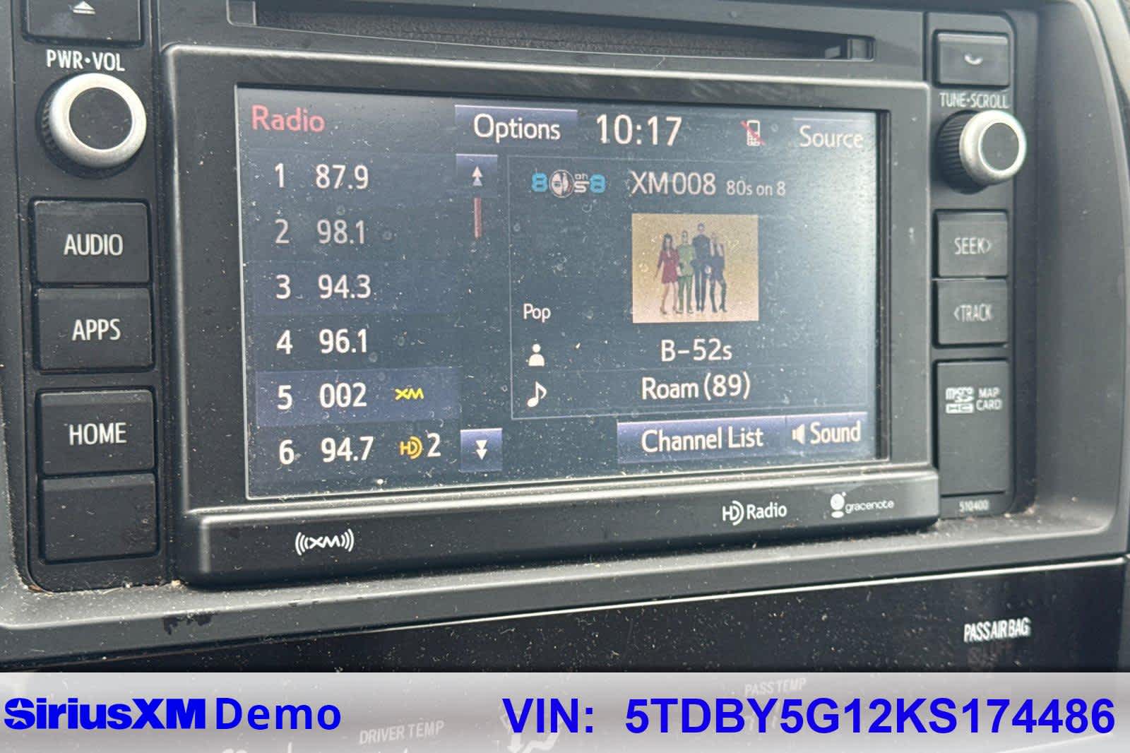 Thumbnail: 2019 Toyota Sequoia - 32